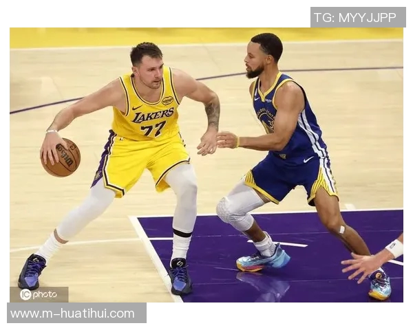 东契奇揭幕战狂砍43分创历史纪录现役球员中仅次于乔丹