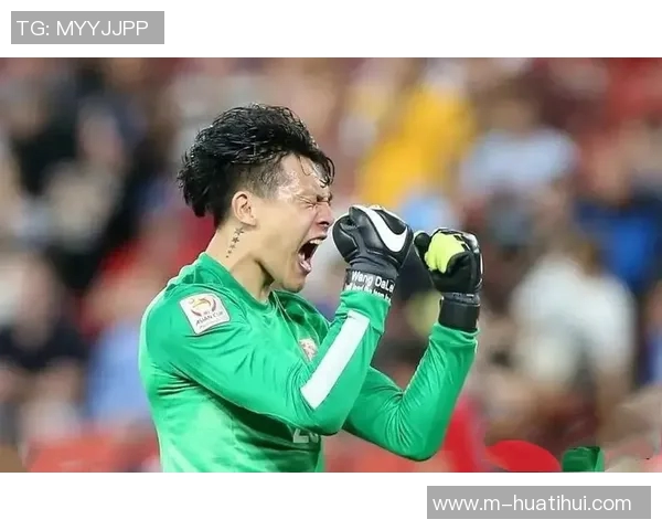 王大雷36岁庆祝里程碑荣获两件中国顶级联赛出场数纪念球衣